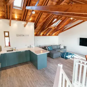 Holiday home Stylish, Spacious Sea View House, Galway